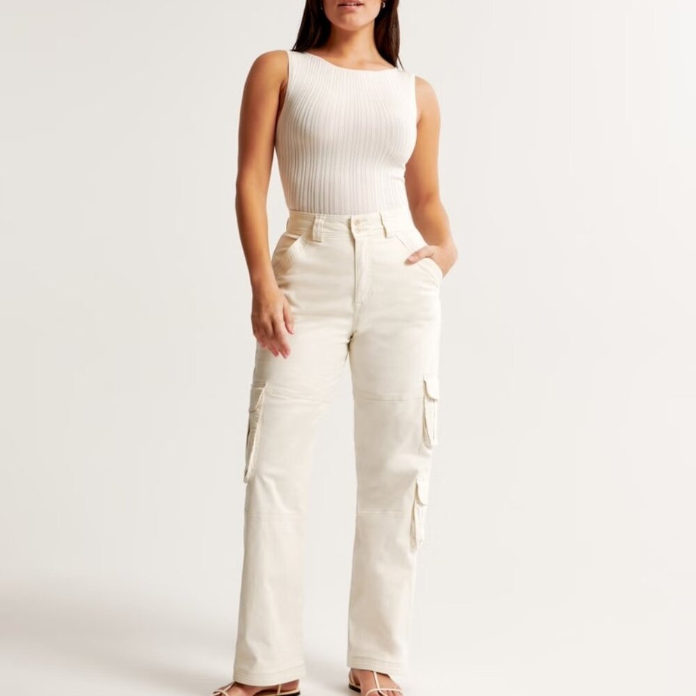 NWT Abercrombie Curve Love Relaxed Cargo Pant